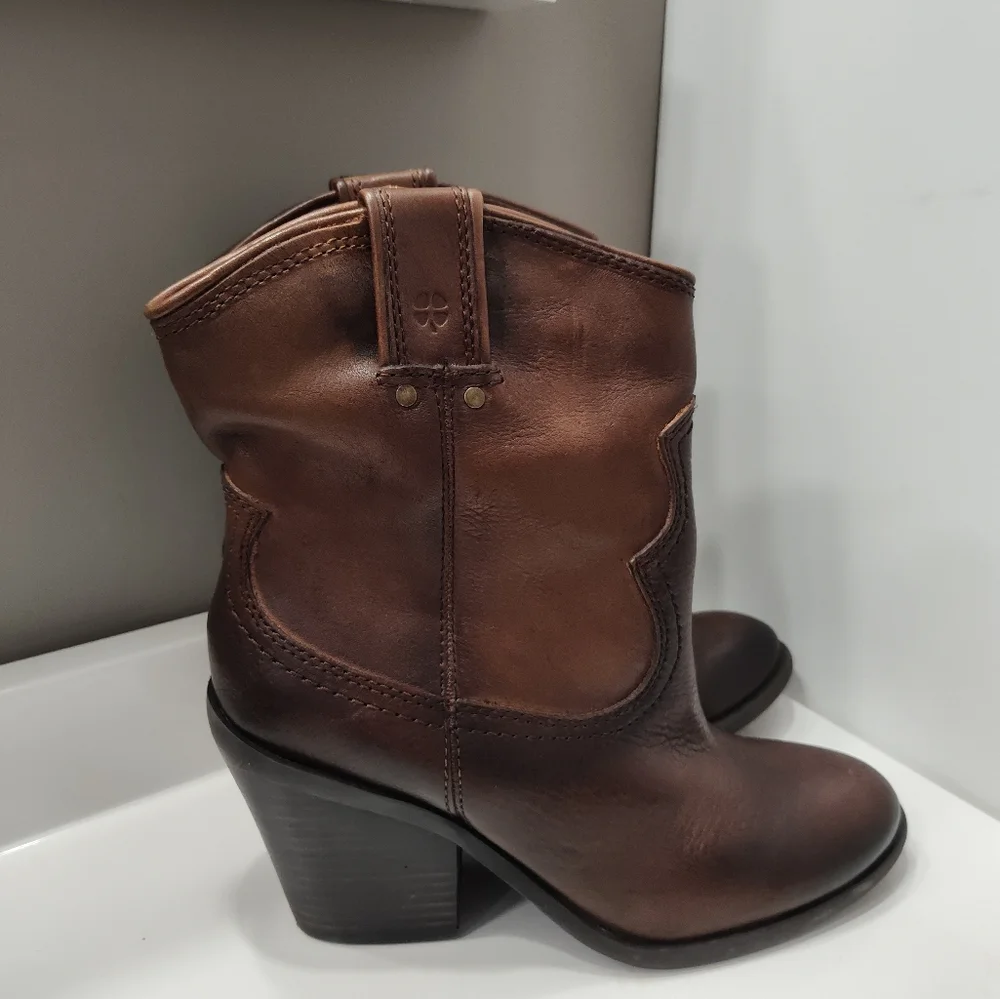 NWT Lucky Brand Elena Genuine Leather Pull On Heeled Ankle Cowgirl Boots, 7M - Picture 7 of 14